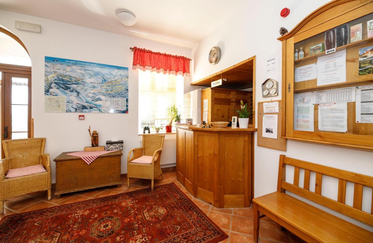 Hotel Svycarska Bouda Špindlerŭv Mlýn Esterno foto