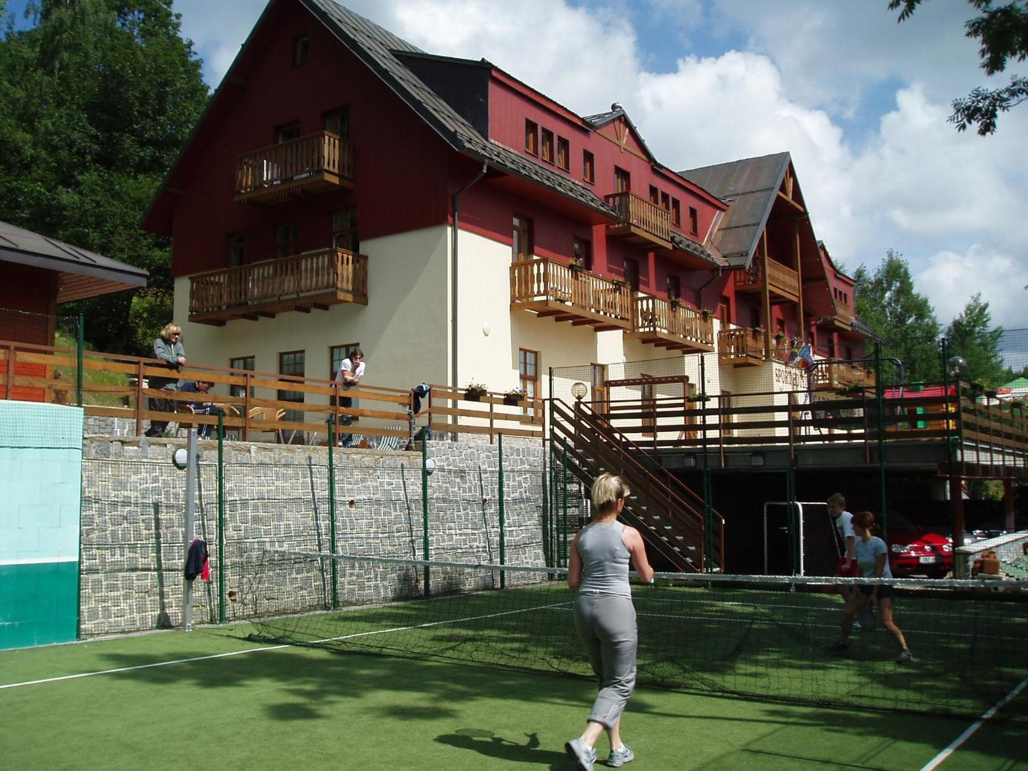 Hotel Svycarska Bouda Špindlerŭv Mlýn Esterno foto