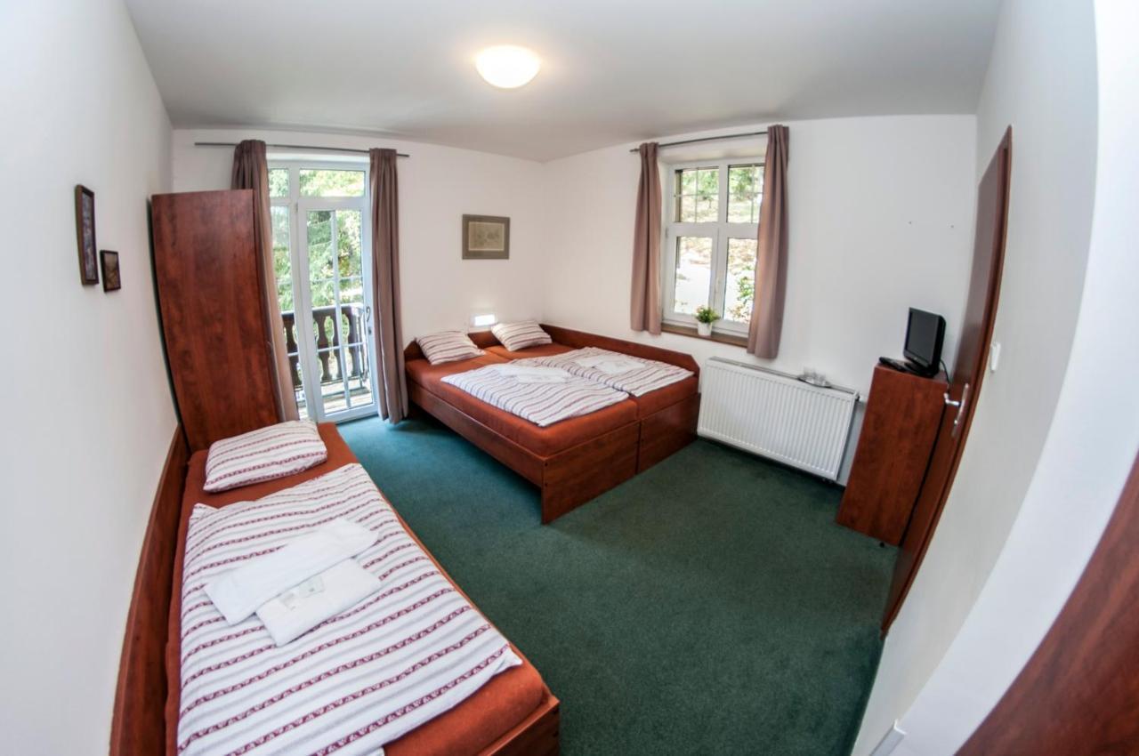Hotel Svycarska Bouda Špindlerŭv Mlýn Esterno foto