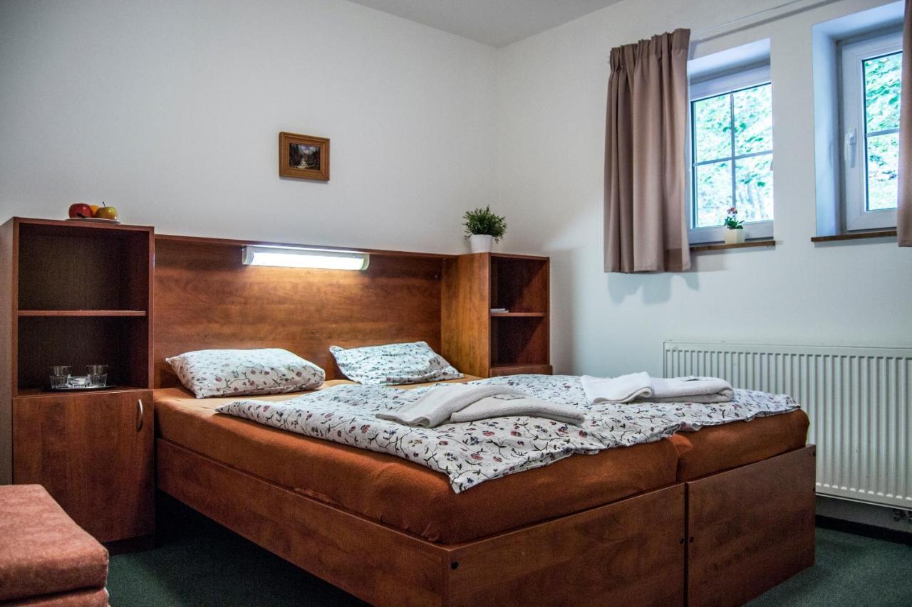 Hotel Svycarska Bouda Špindlerŭv Mlýn Esterno foto