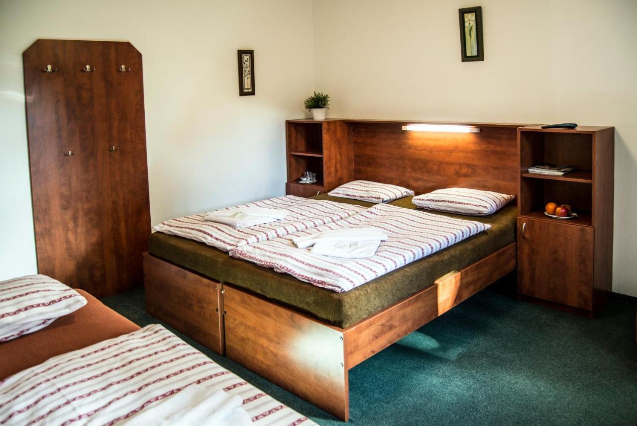 Hotel Svycarska Bouda Špindlerŭv Mlýn Esterno foto