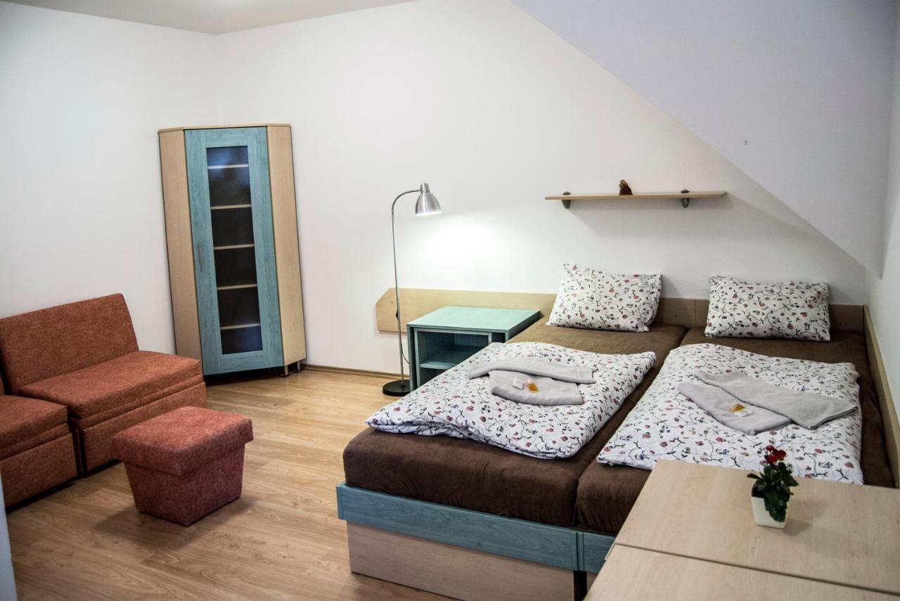 Hotel Svycarska Bouda Špindlerŭv Mlýn Esterno foto
