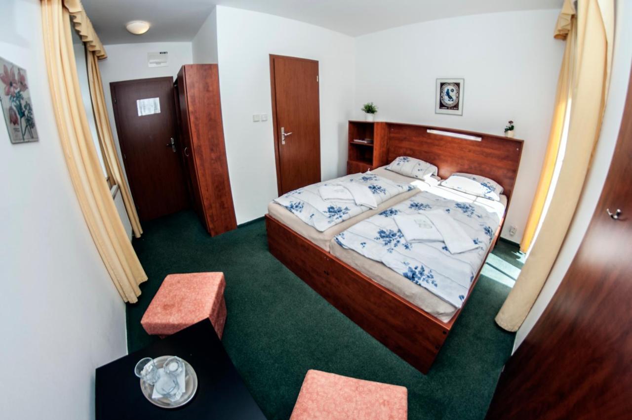 Hotel Svycarska Bouda Špindlerŭv Mlýn Esterno foto